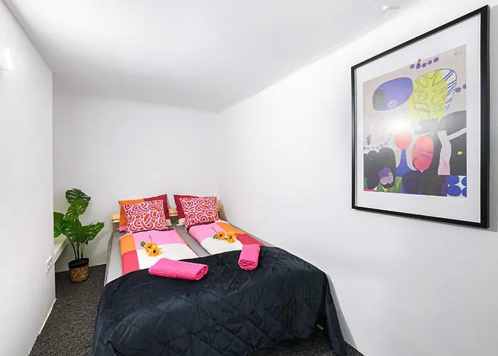 B21 City Rooms